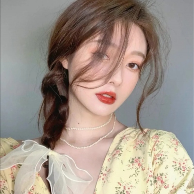 qq个人名片点赞